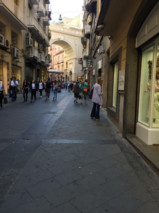 Appartamentino 116 Via Chiaia Napoli Eksteriør billede